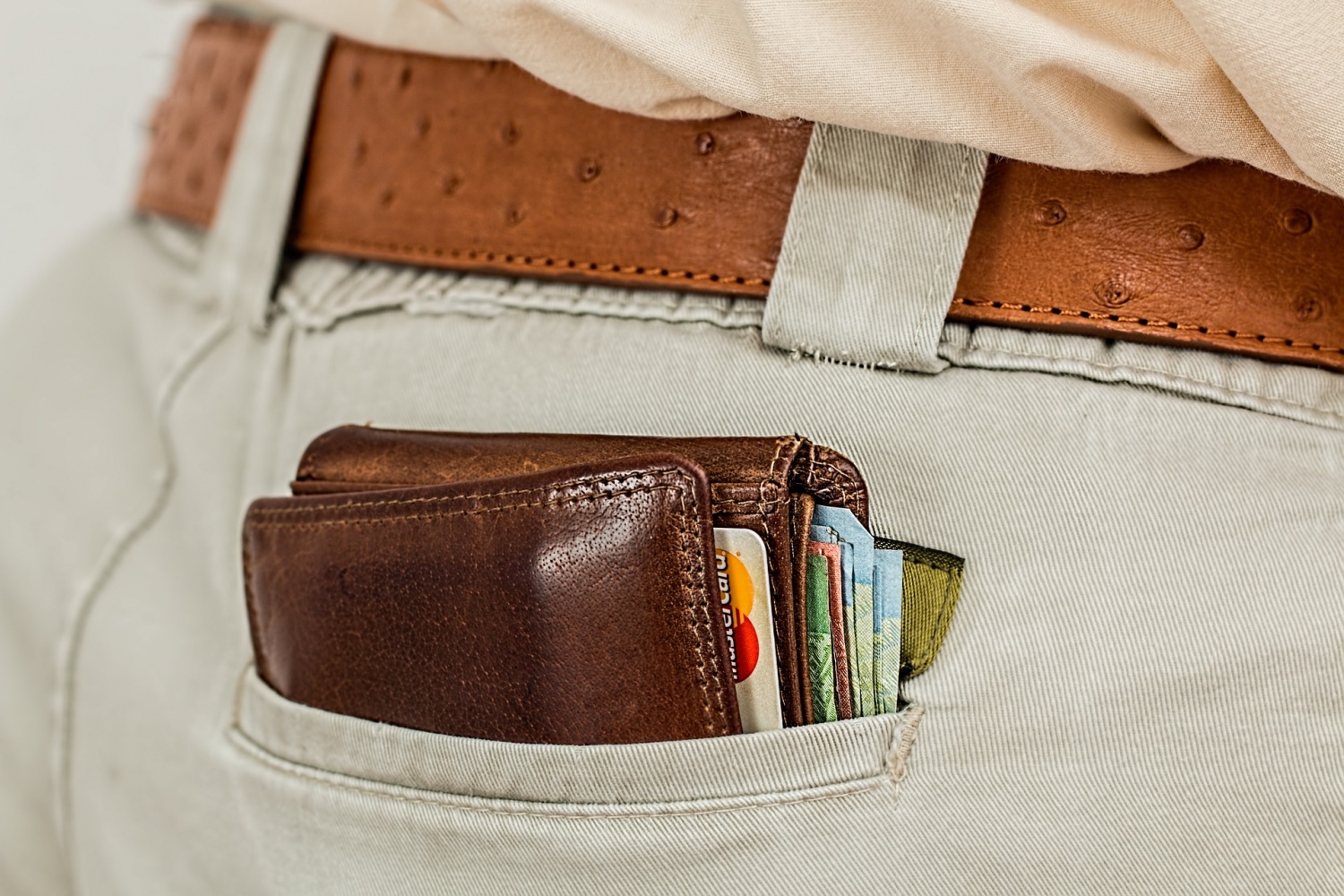 Moral Concerns Override Desire To Profit From Finding A Lost Wallet
