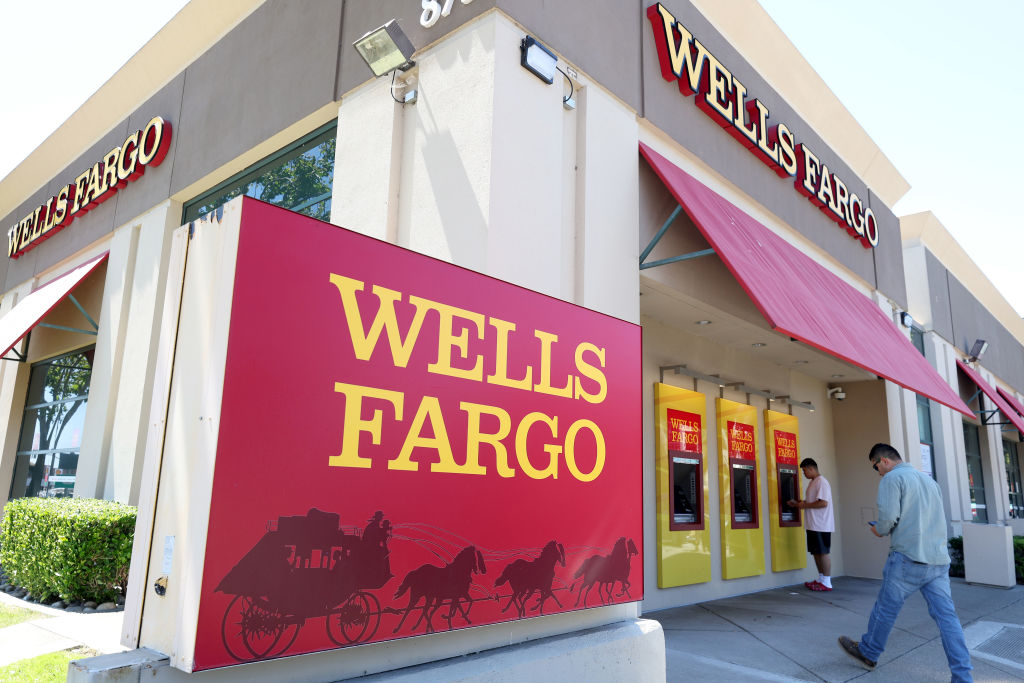 Wall Street Gets Shaken: First-Ever Major Bank Unionization Vote Rocks Wells Fargo