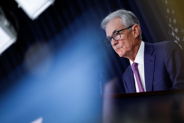 Fed Chief Signals Slow and Steady Rate Reduction Approach
