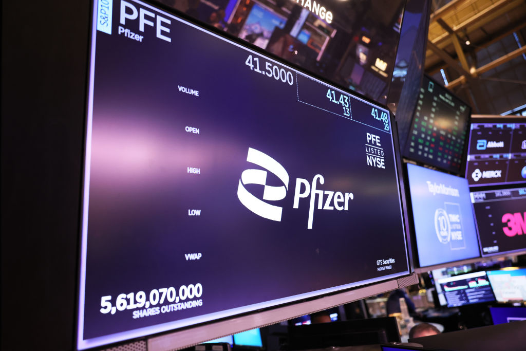Pfizer's New Focus: Can Cancer Drugs Become the Next Big Moneymaker for Investors?