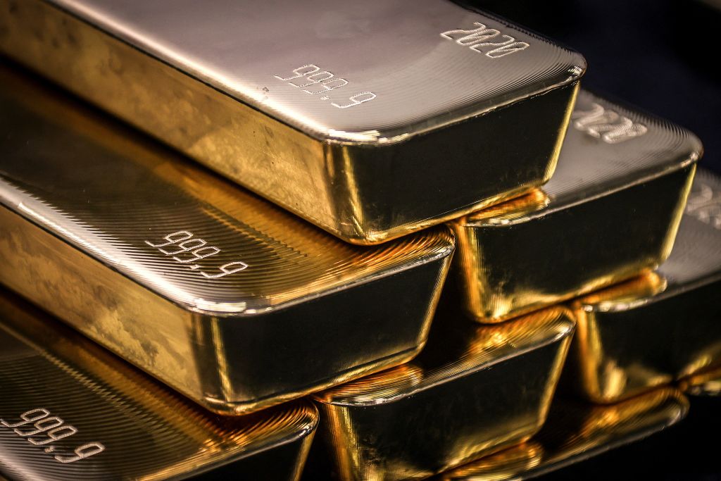 Safe Gold Investments to Diversify Your Retirement Portfolio