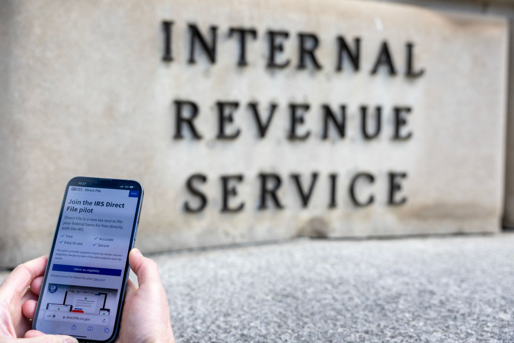  IRS Issues Larger Tax Refunds - Don't Miss Out on These Smart Spending Tips