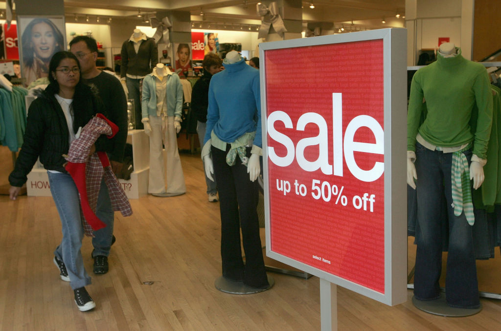 Retailers Slash Prices to Woo Budget-Conscious Customers This Summer