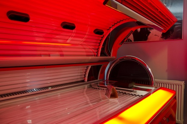 Pros and Cons of Buying or Building Your Solarium